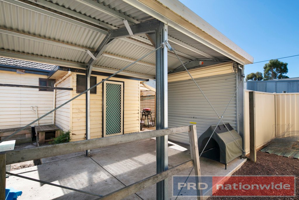 25 Queen Street SEBASTOPOL 8