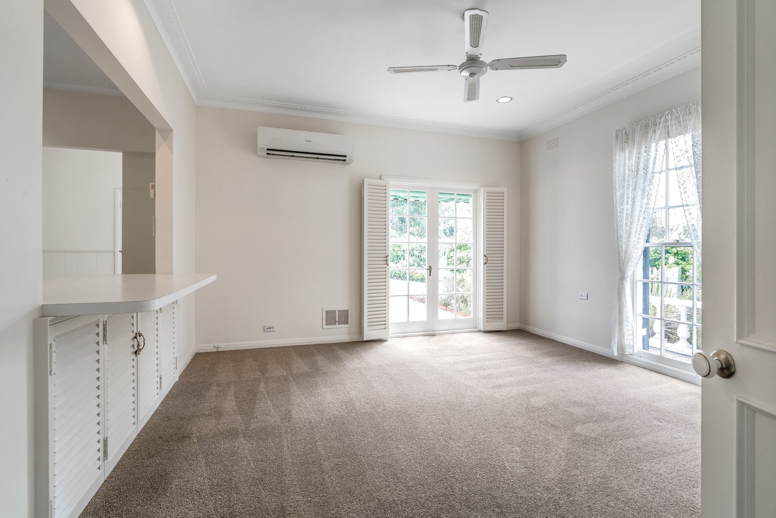 Gallery: 25 Queens Road