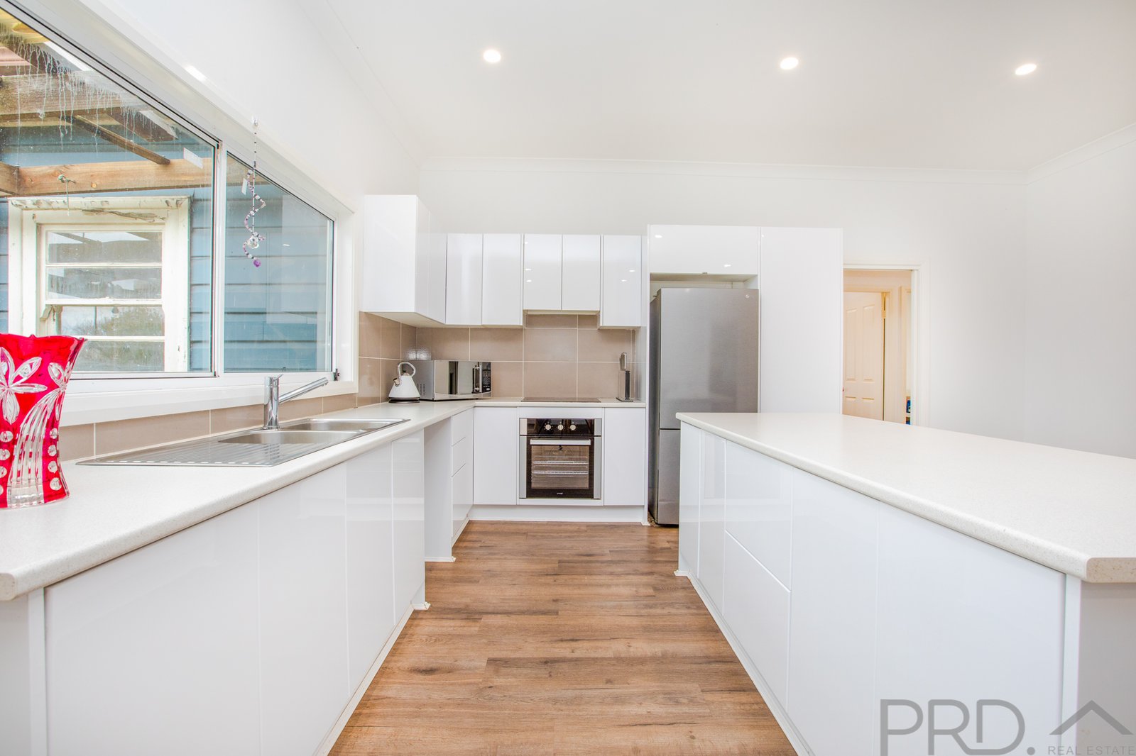 25 Railway Avenue THORNTON 4