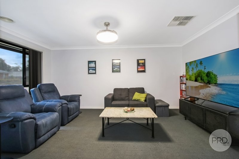 25 Redbox Drive THURGOONA 2