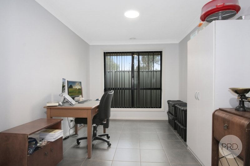 25 Redbox Drive THURGOONA 6