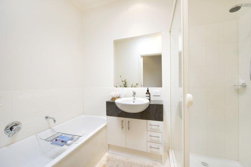 Gallery: 2/5 Reid Street