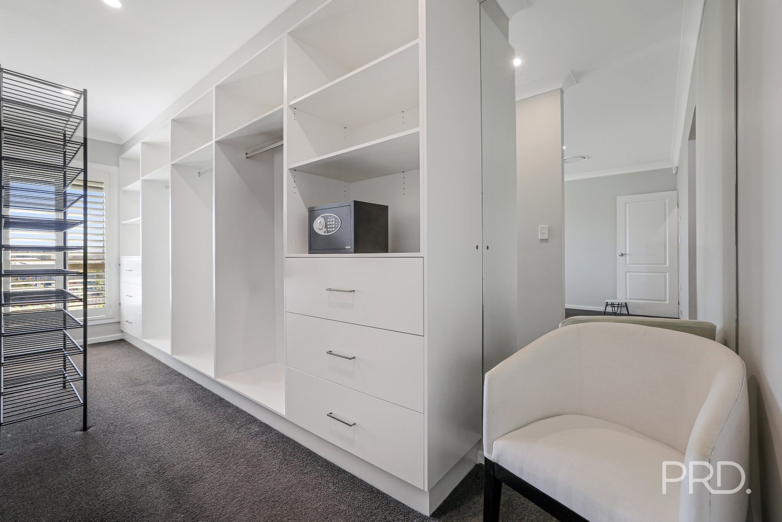 25 Rodeo Drive TAMWORTH 5