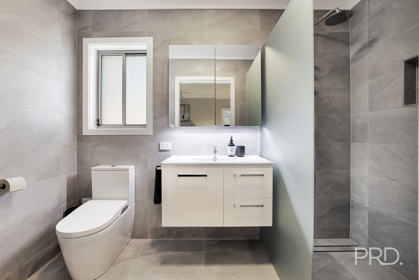 25 Rodeo Drive TAMWORTH 20