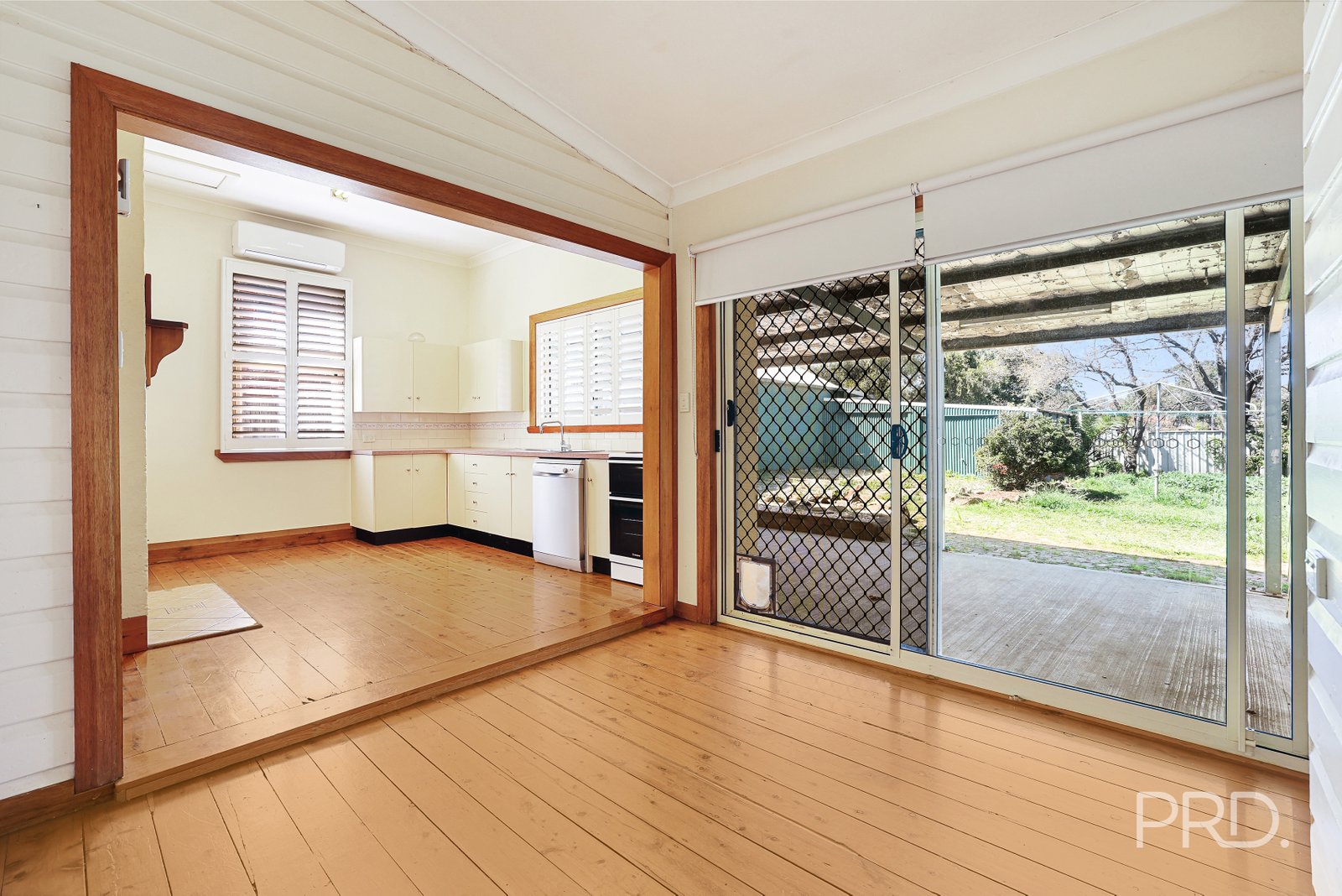 25 Roderick Street TAMWORTH 10