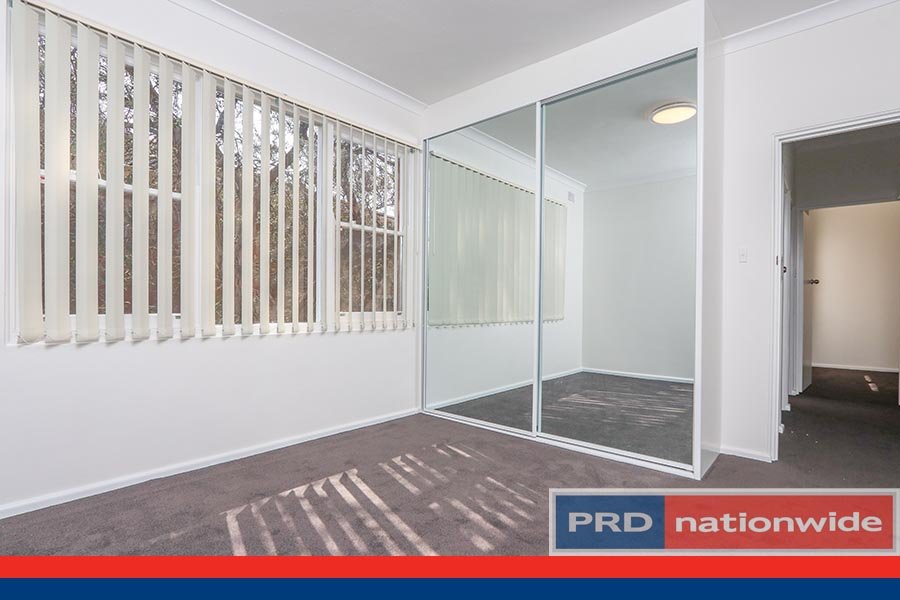 2/5 Rosa Street OATLEY 2