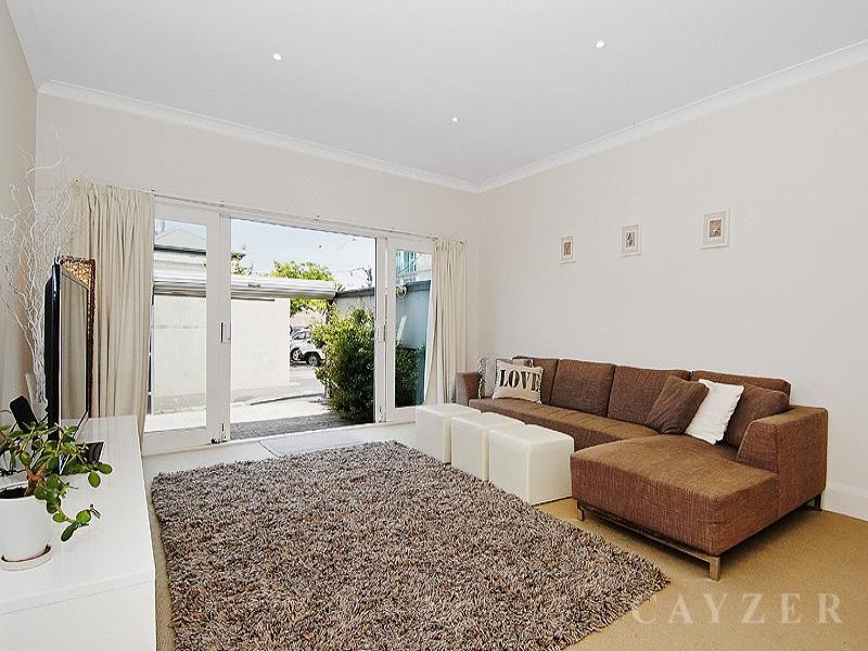 Gallery: 25 Rouse Street