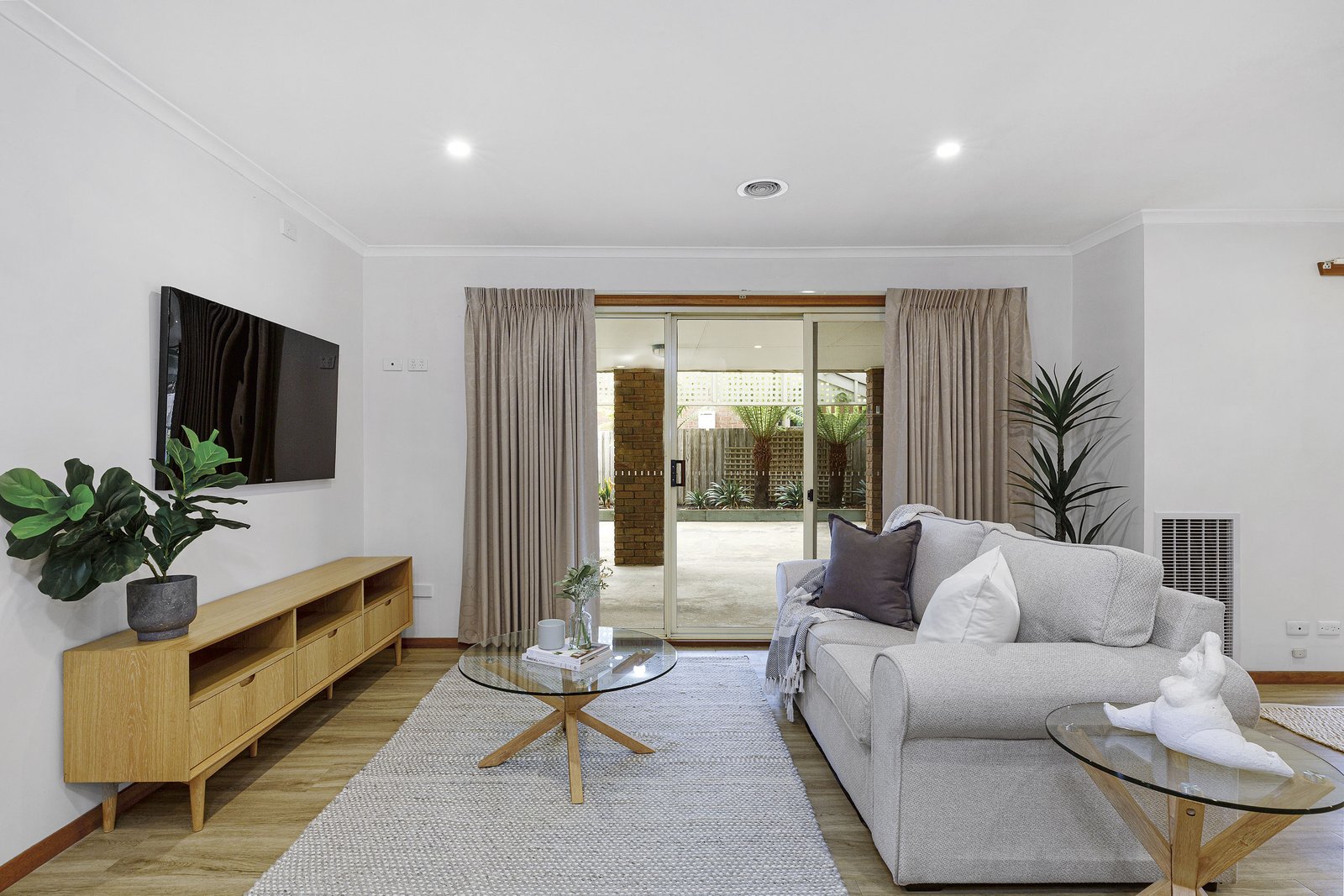 Gallery: 25 Rozel Avenue