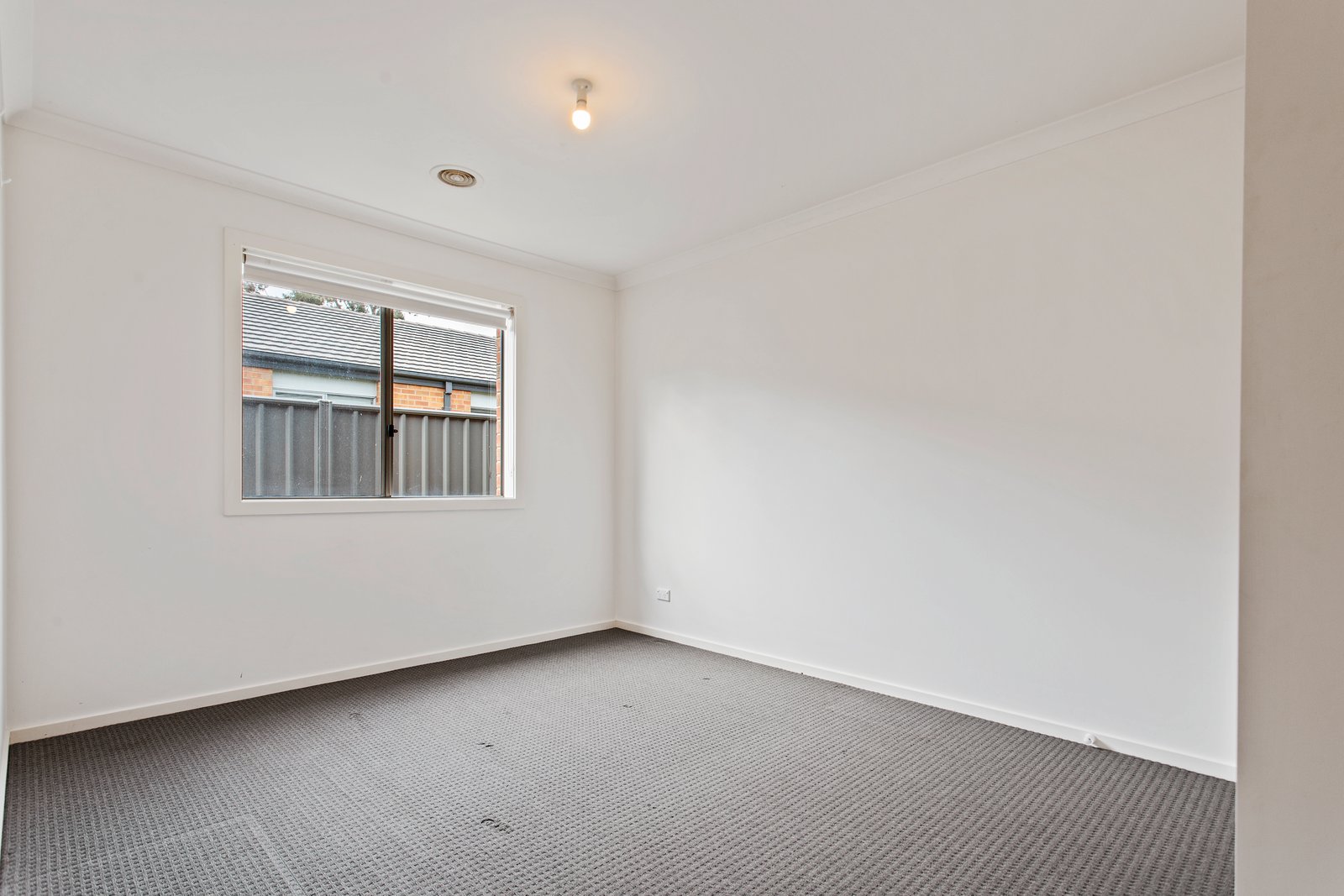 25 Saltbush Street JACKASS FLAT 9