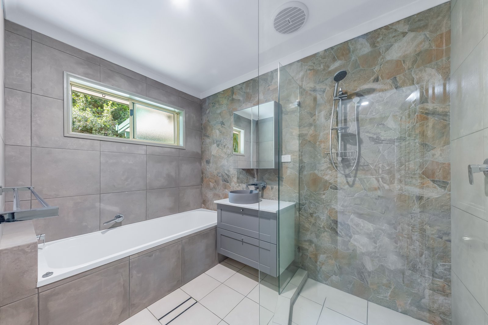 25 Sandpiper Crescent JUBILEE POCKET 12