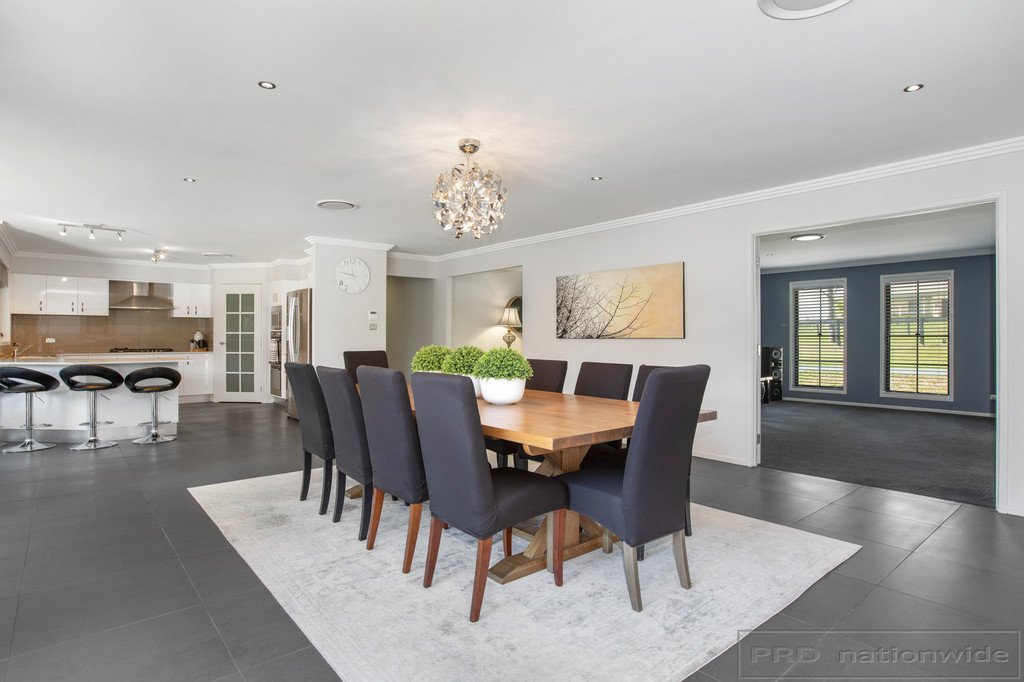 25 Sandstone Drive WINDELLA 7
