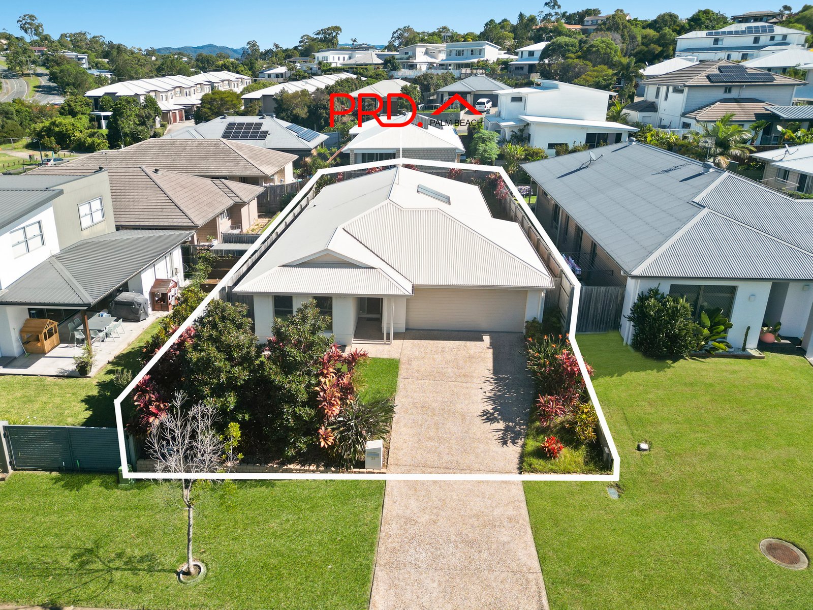 25 Sapphire Place ELANORA 1