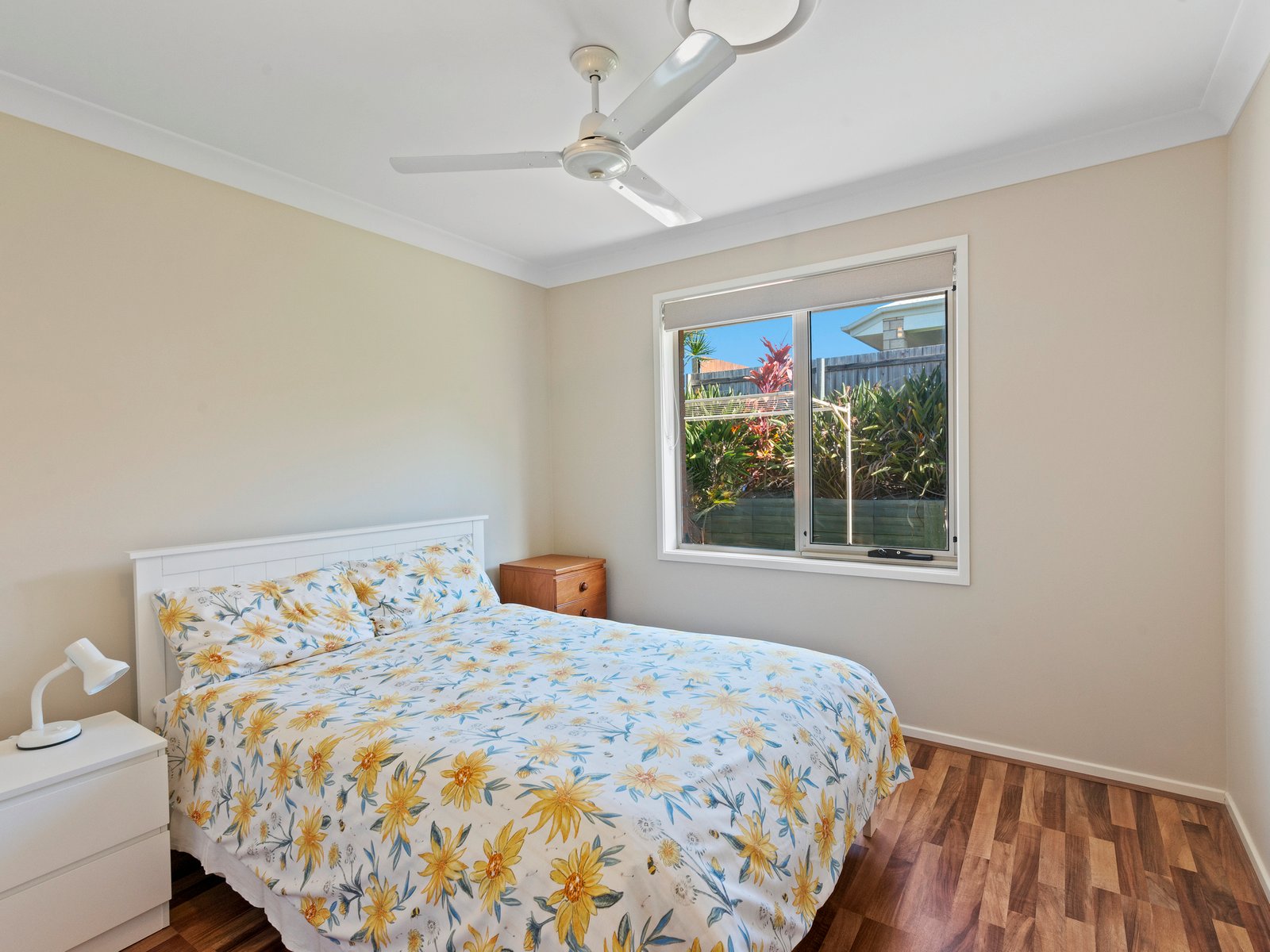 25 Sapphire Place ELANORA 12