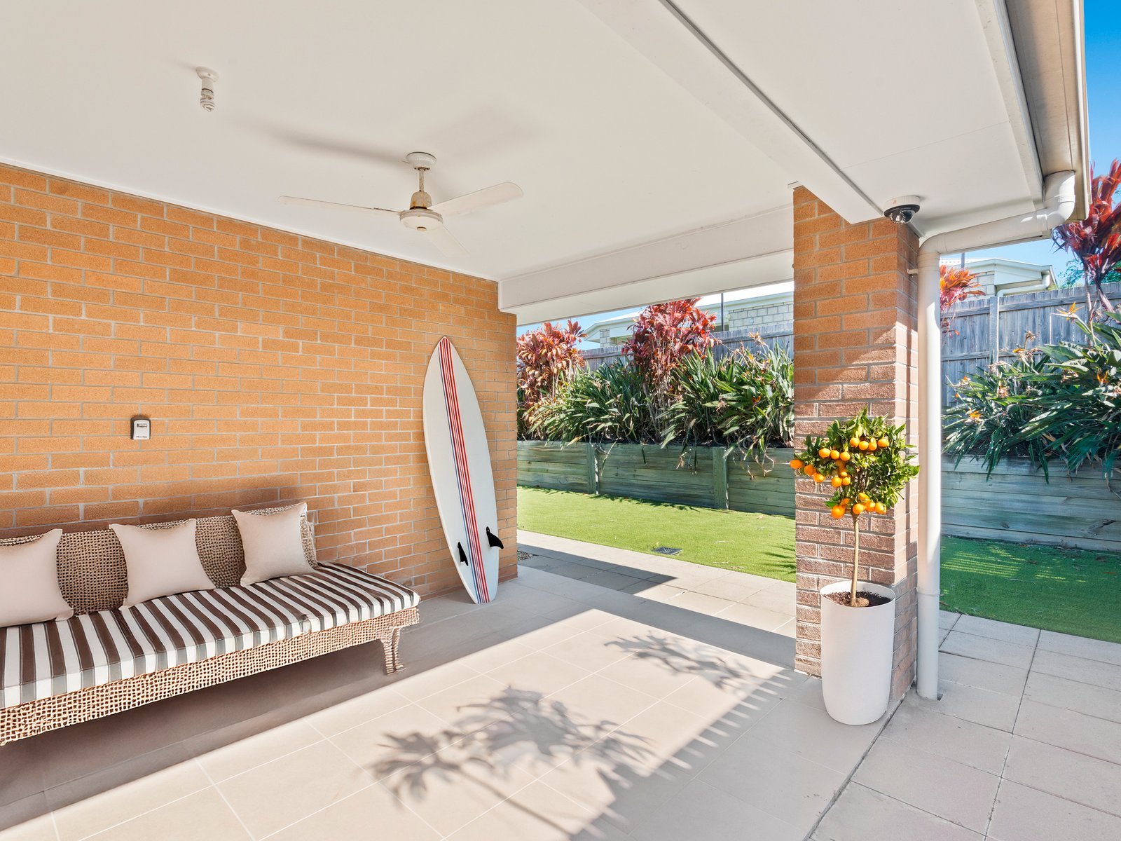 25 Sapphire Place ELANORA 15