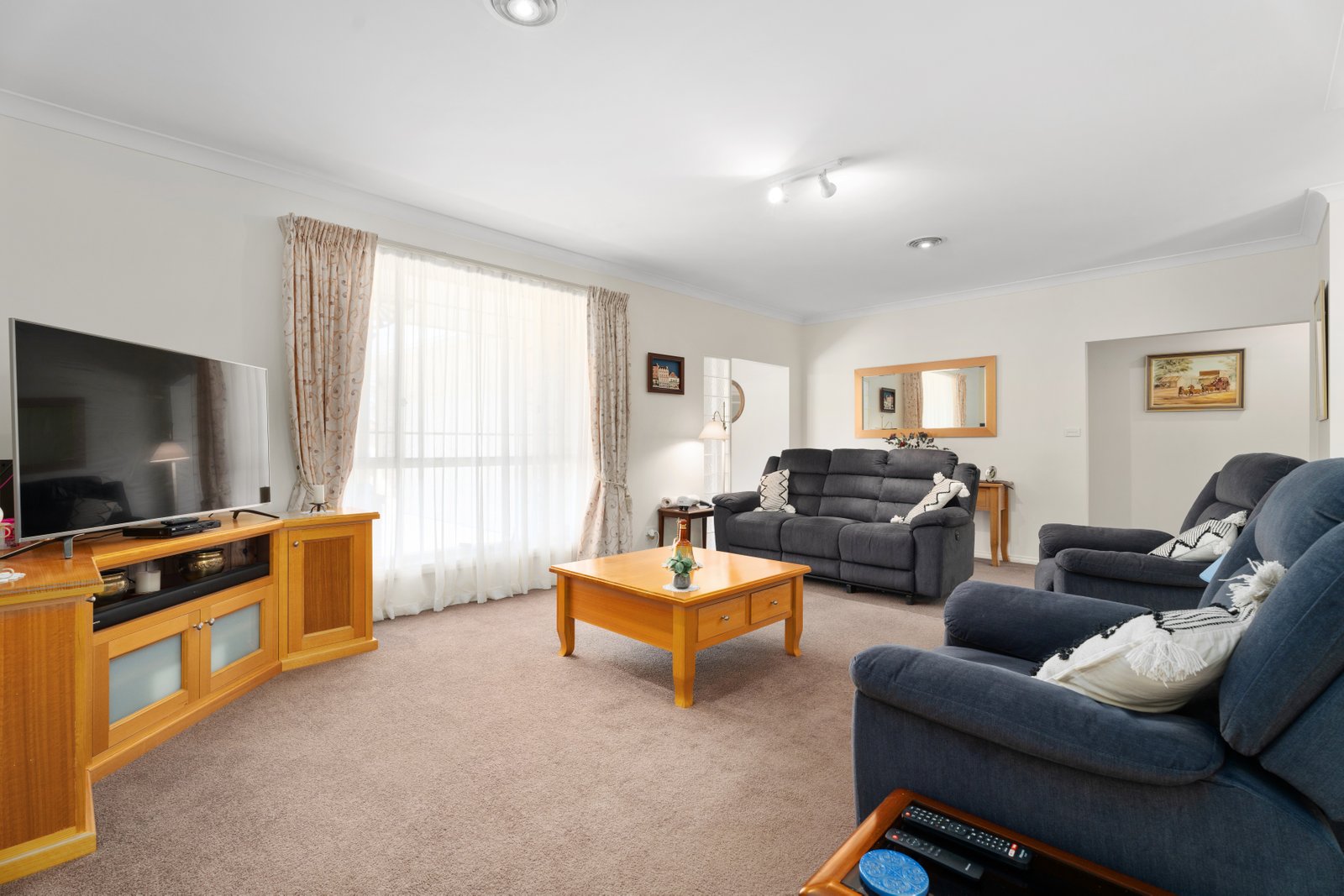 25 Sergeant Baker Drive CORLETTE 2