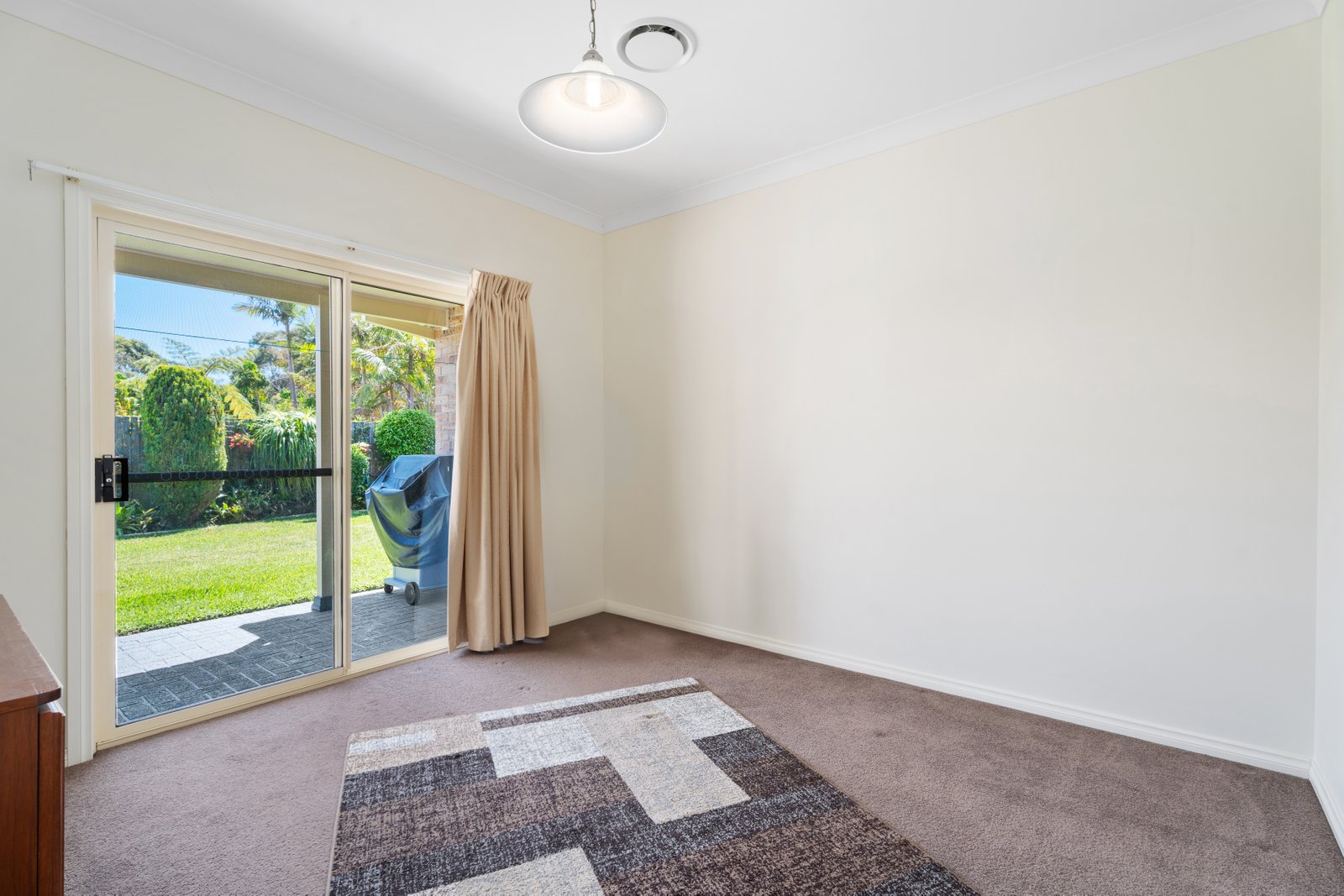 25 Sergeant Baker Drive CORLETTE 10