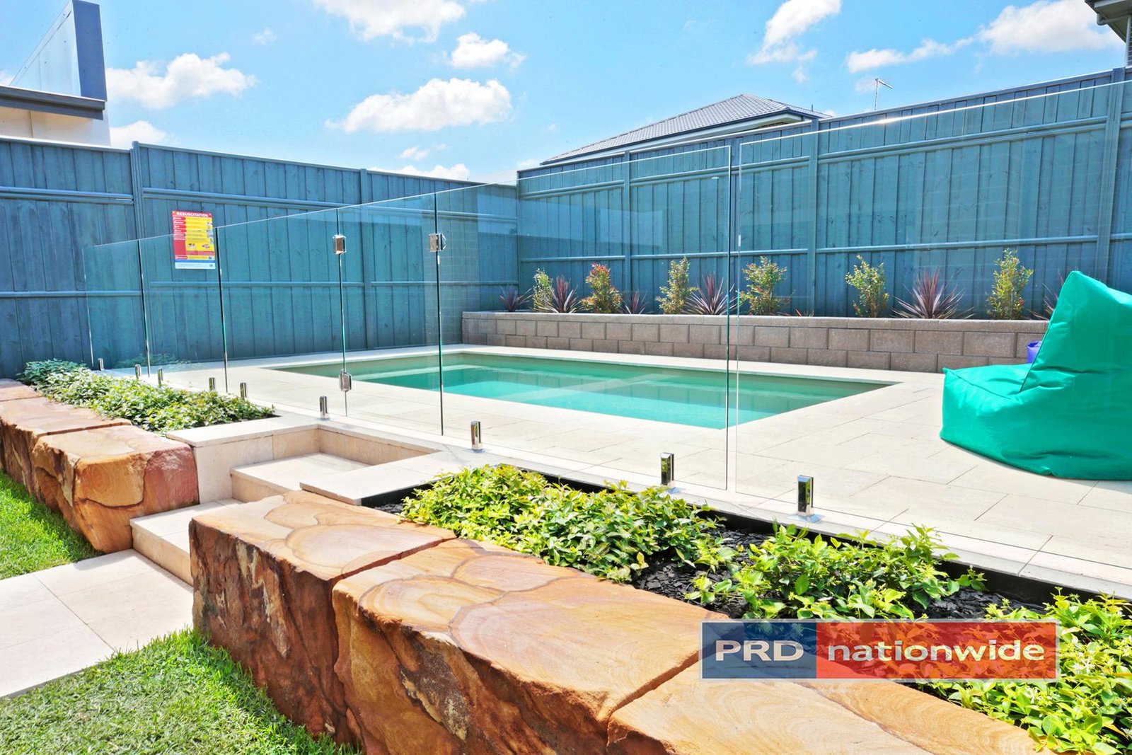 25 Shale Hill Drive GLENMORE PARK 2