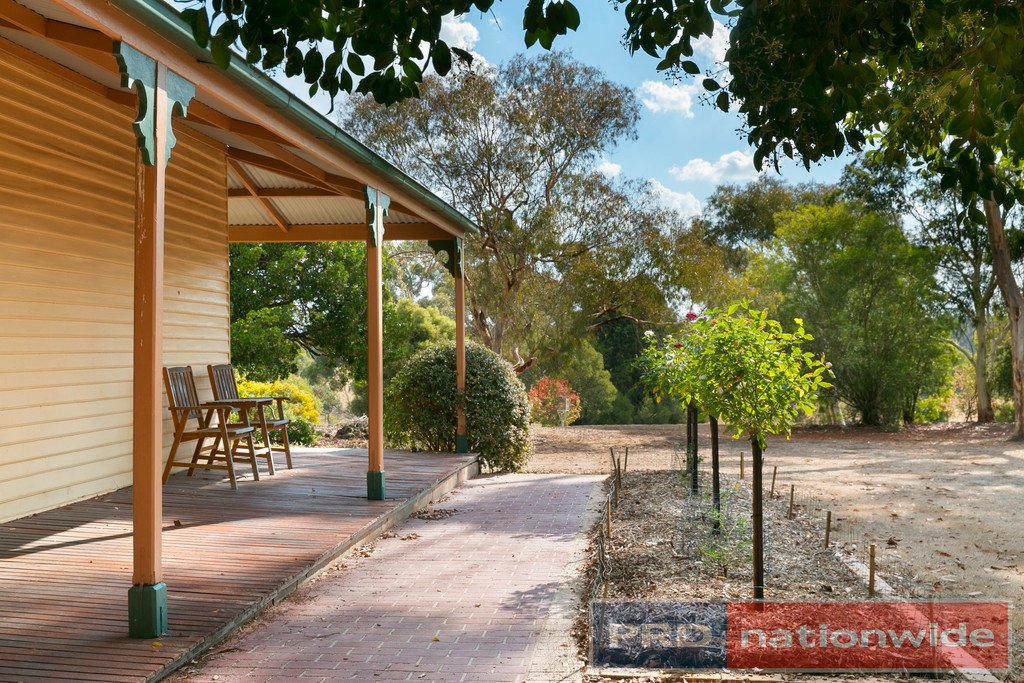 25 Sharrocks Road MOUNT EGERTON 17