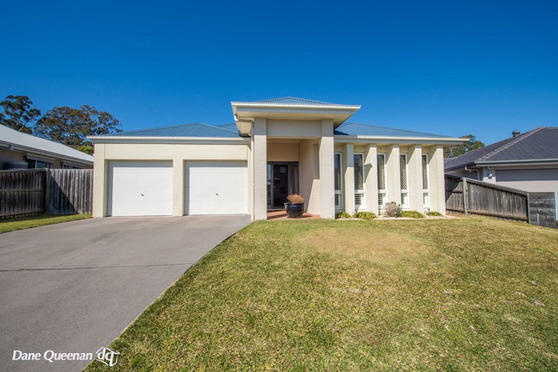 25 Shimmer Street NELSON BAY 9