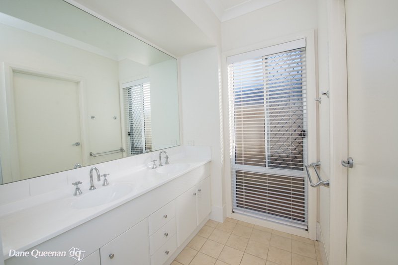 25 Shimmer Street NELSON BAY 16