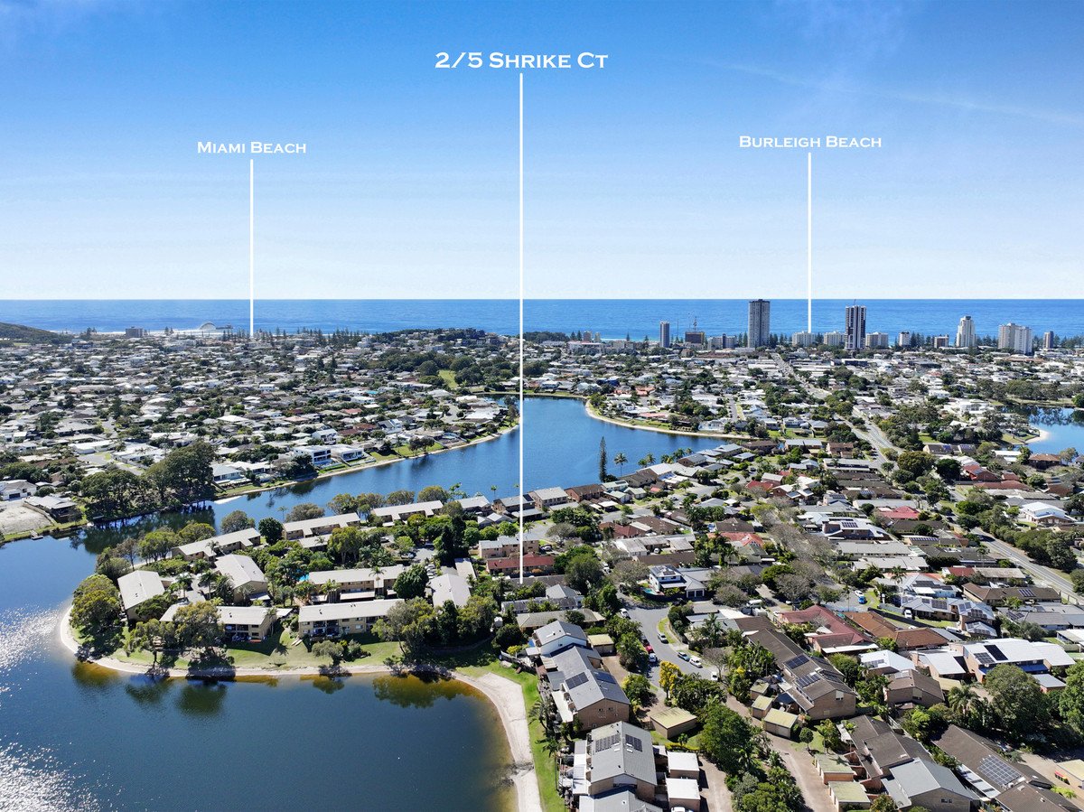 2/5 Shrike Court BURLEIGH WATERS 12