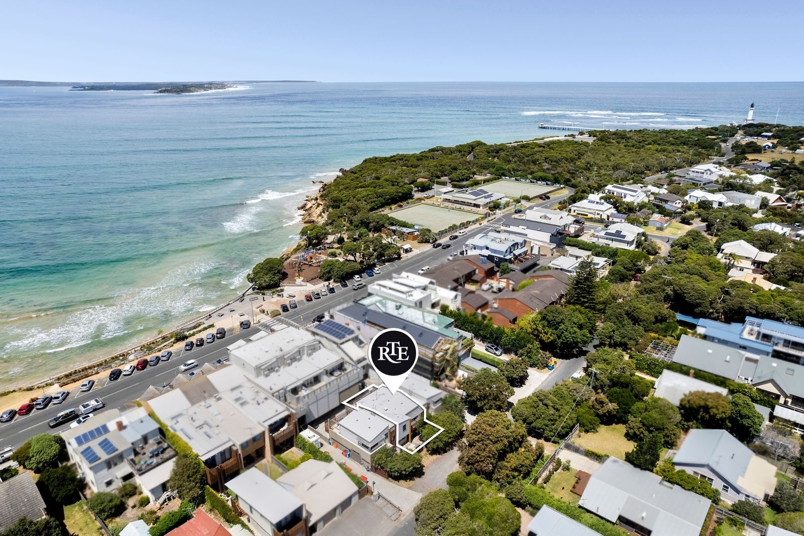 Real Estate and Property in 2/5 Simpson Street, Point Lonsdale, VIC