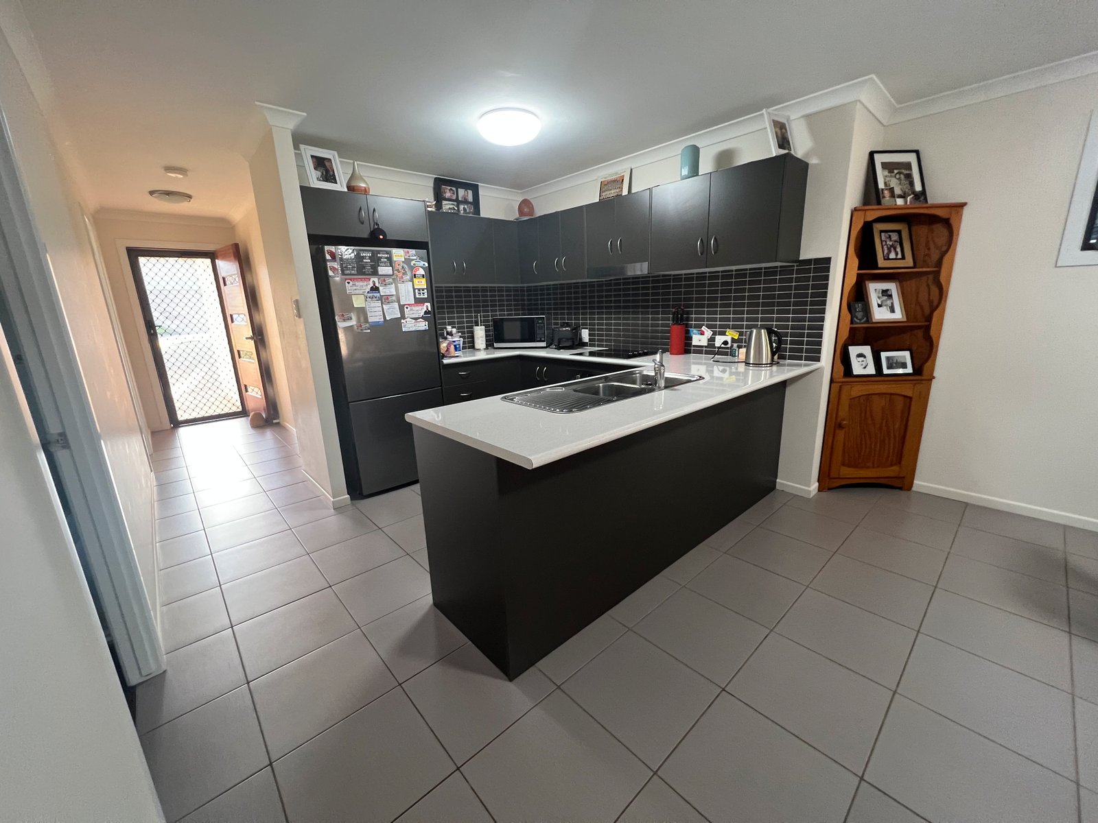25 Skyline Drive NEW AUCKLAND 6
