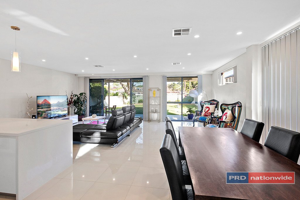 25 Somerset Street HURSTVILLE 8