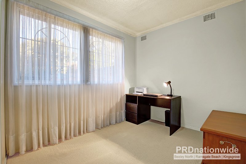 2/5 St Albans Road KINGSGROVE 7