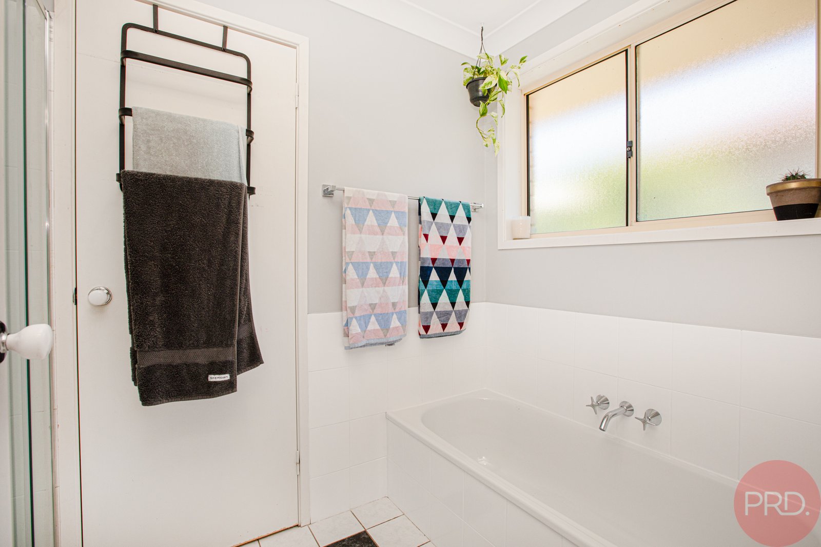 25 St Fagans Parade RUTHERFORD 13