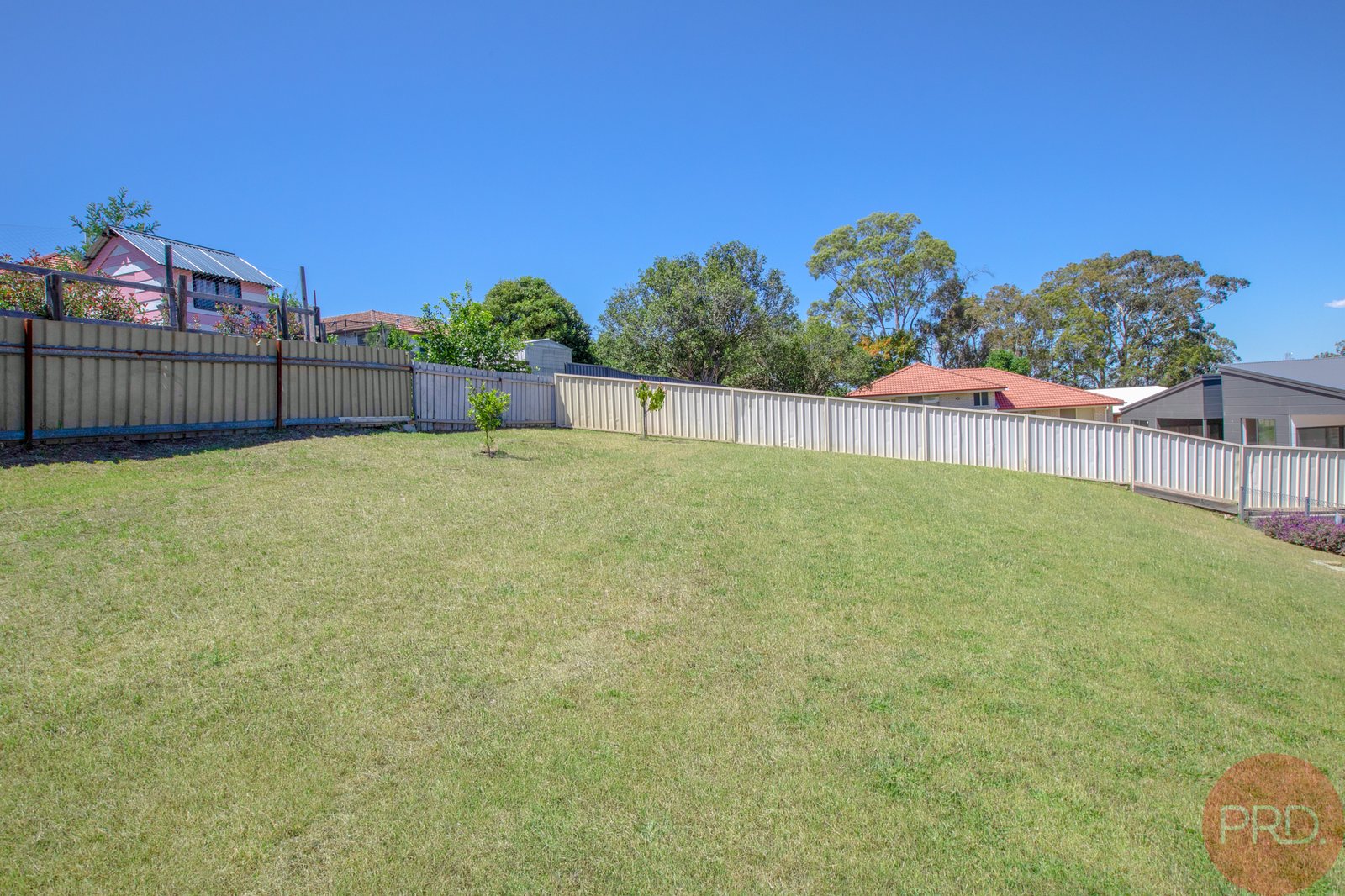 25 St Fagans Parade RUTHERFORD 22