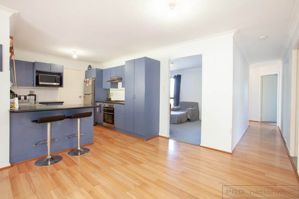 25 St Fagans Parade RUTHERFORD 8