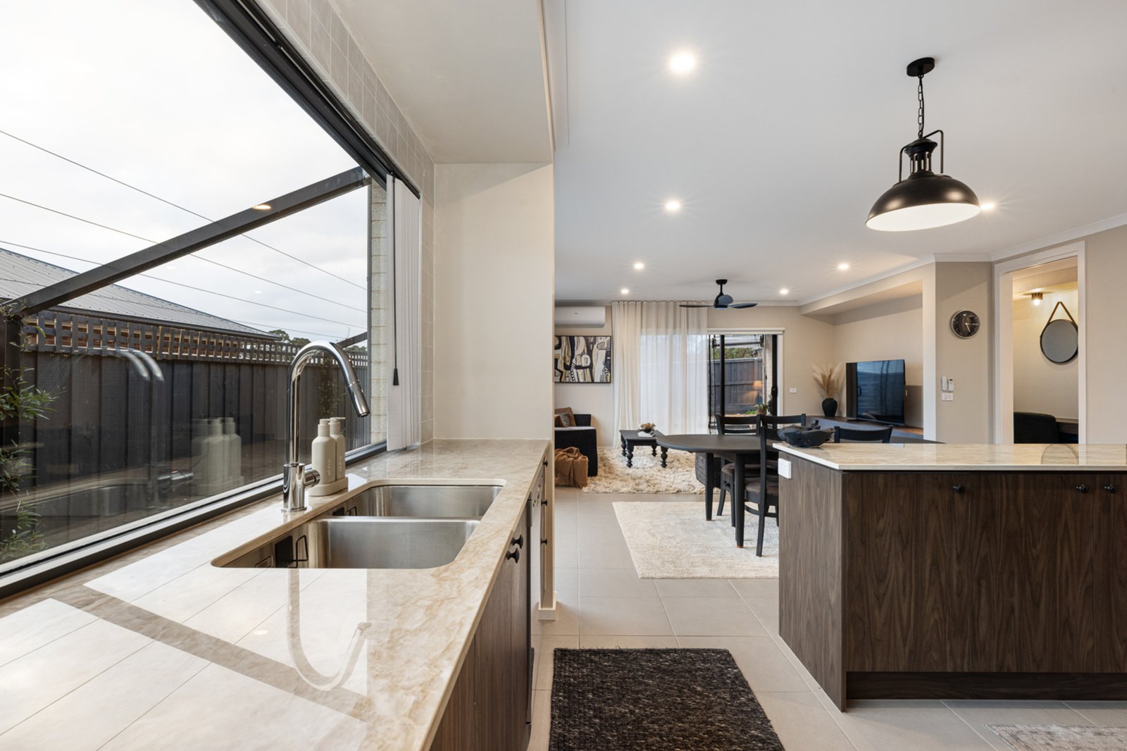 Gallery: 25 St Martins Place