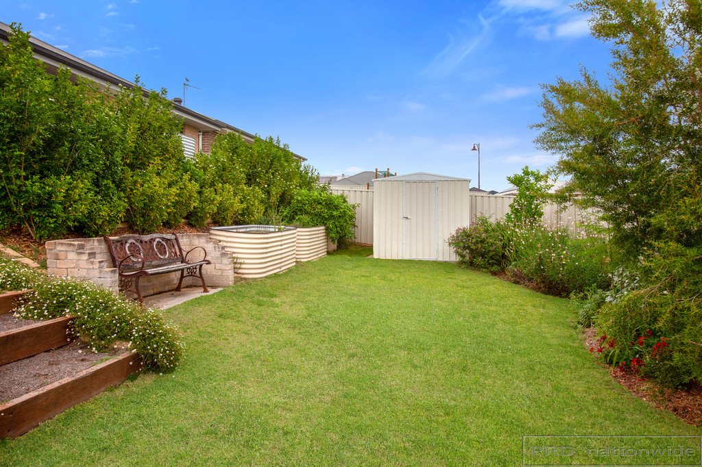 25 Stayard Drive BOLWARRA HEIGHTS 19