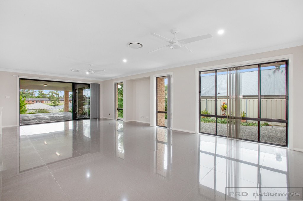 25 Stayard Drive BOLWARRA HEIGHTS 6