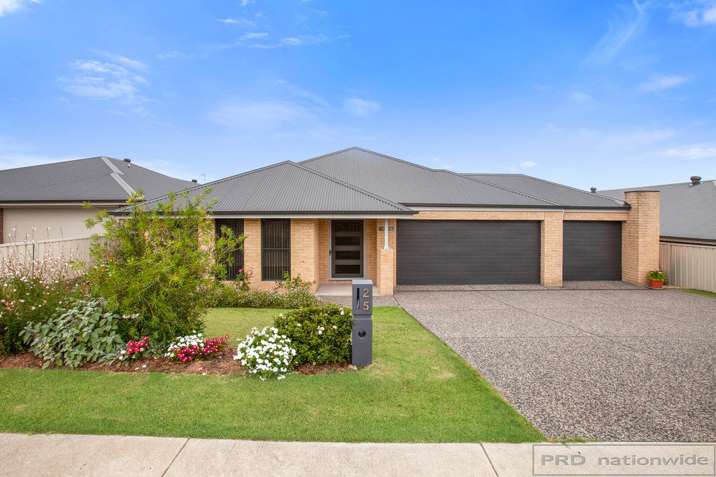 25 Stayard Drive BOLWARRA HEIGHTS 22