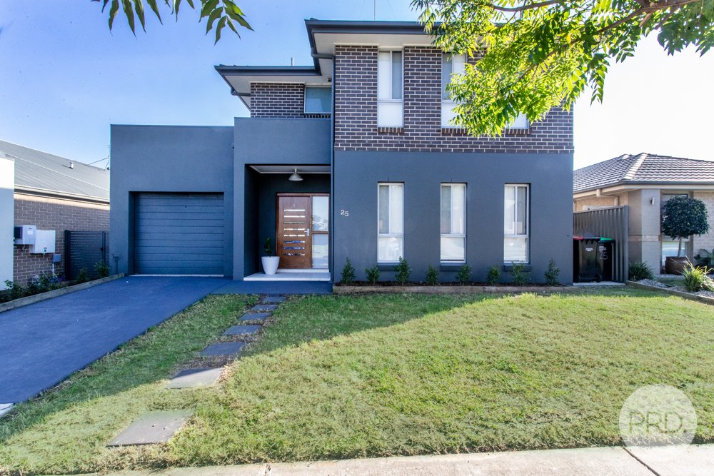 25 Sunrise Terrace GLENMORE PARK 1