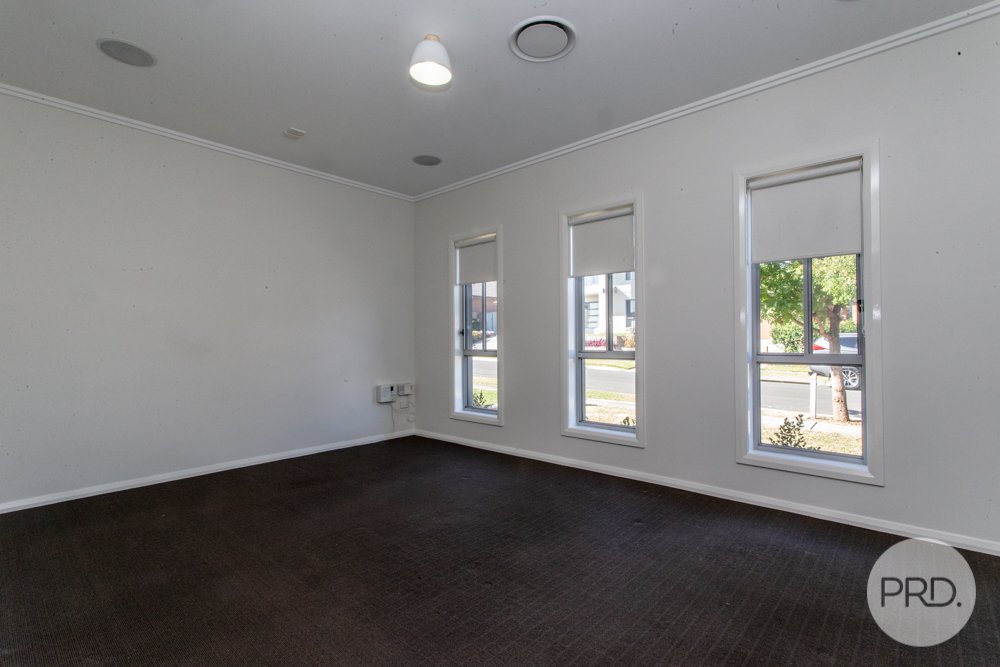 25 Sunrise Terrace GLENMORE PARK 5