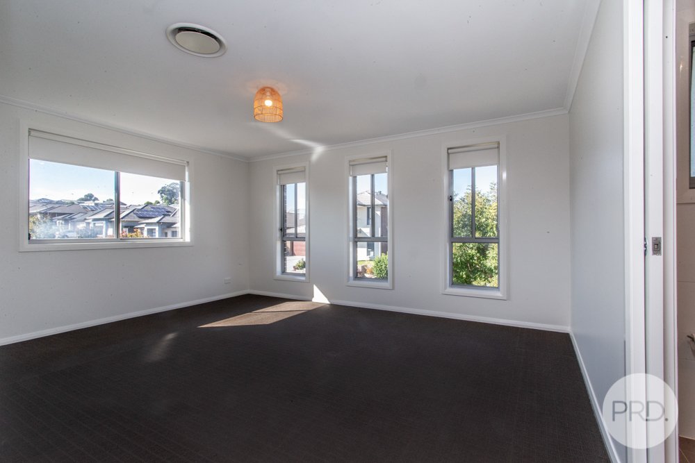 25 Sunrise Terrace GLENMORE PARK 7