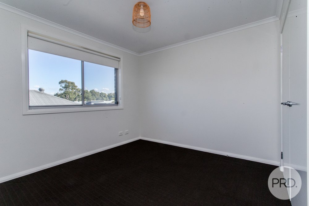 25 Sunrise Terrace GLENMORE PARK 9