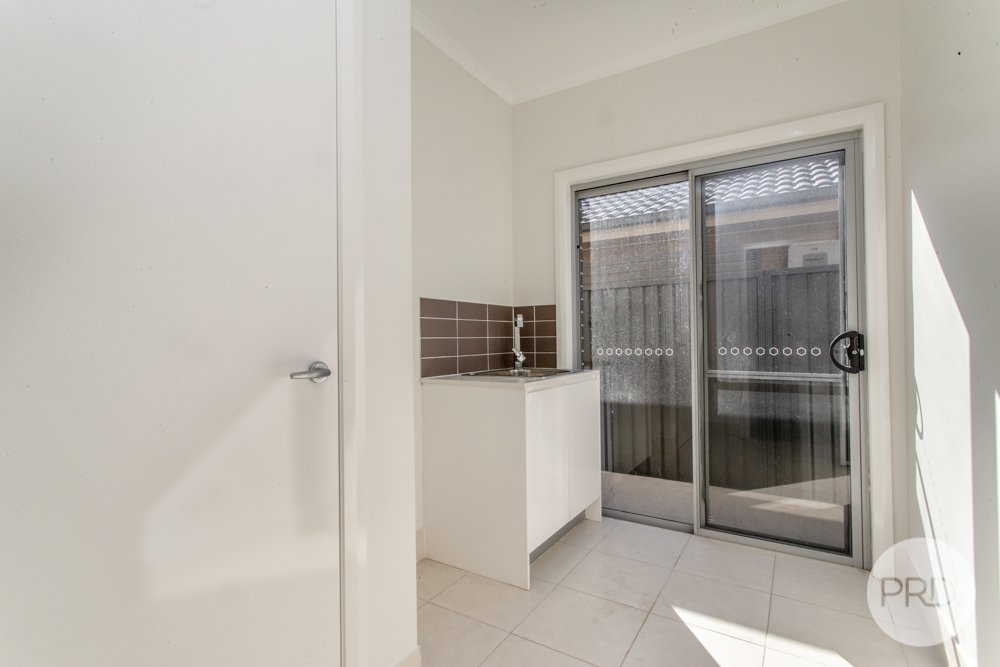 25 Sunrise Terrace GLENMORE PARK 10