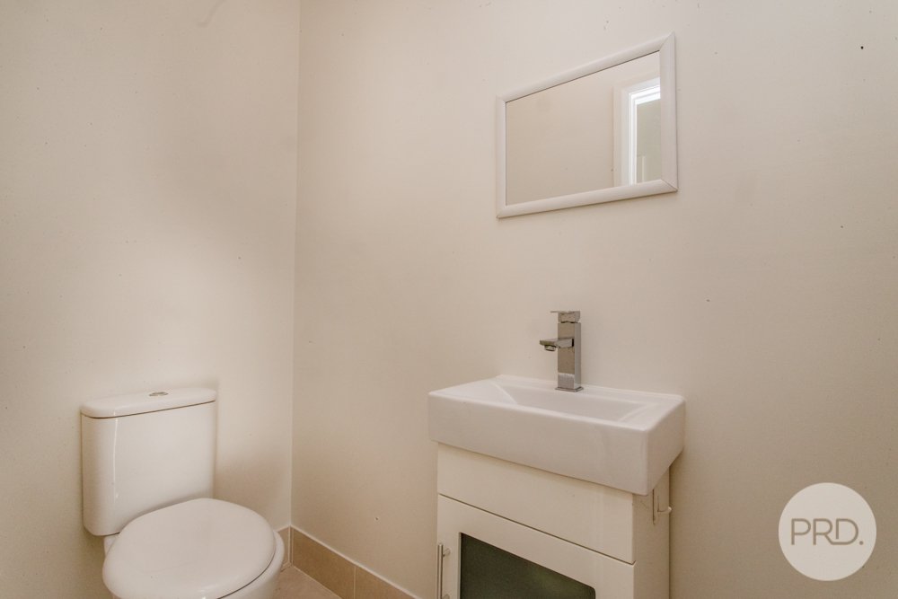 25 Sunrise Terrace GLENMORE PARK 11