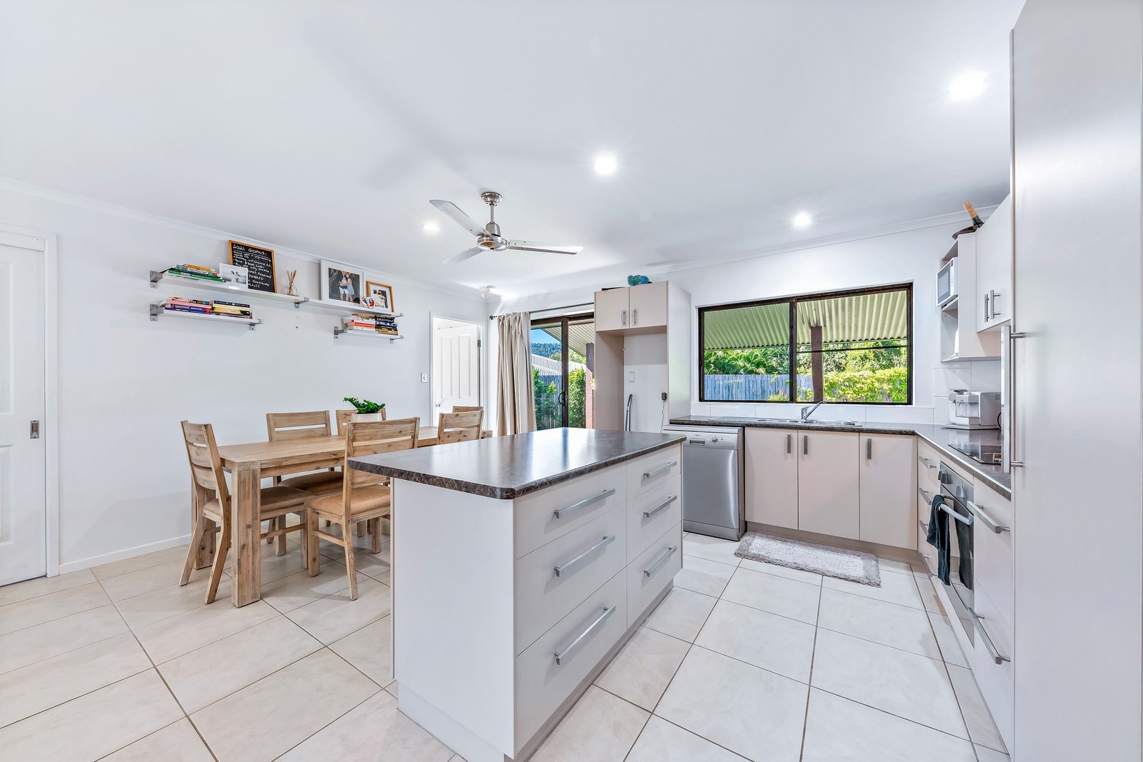 25 Sunset Dr  JUBILEE POCKET 7