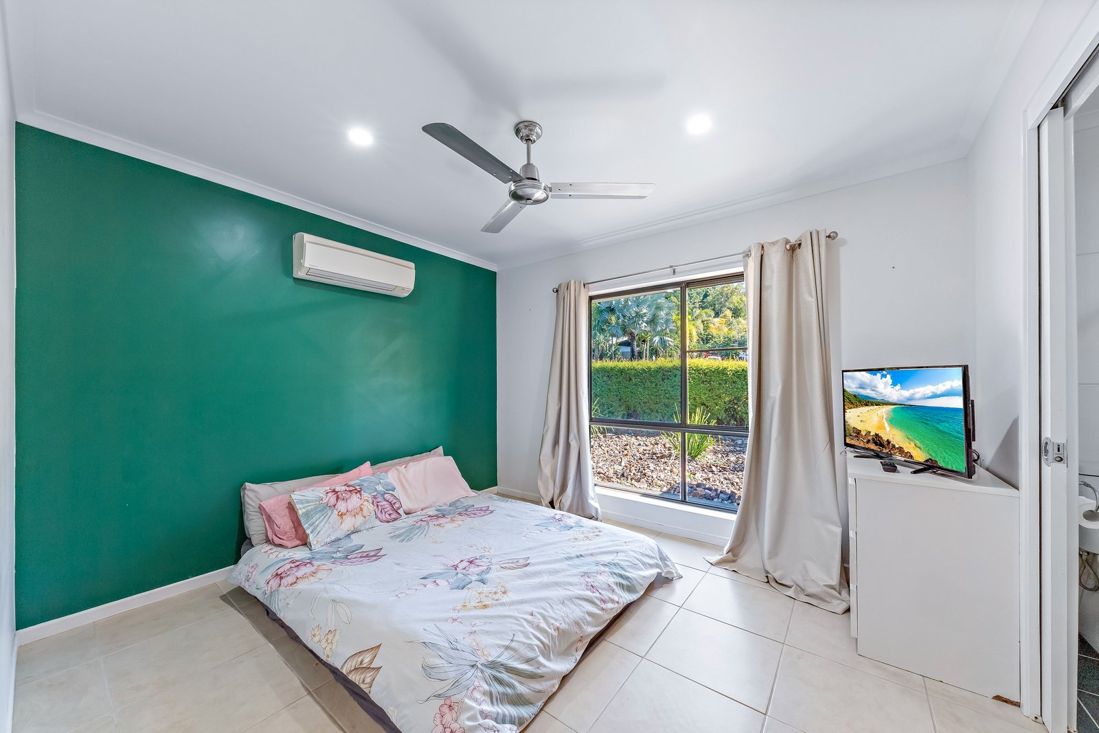 25 Sunset Dr  JUBILEE POCKET 11