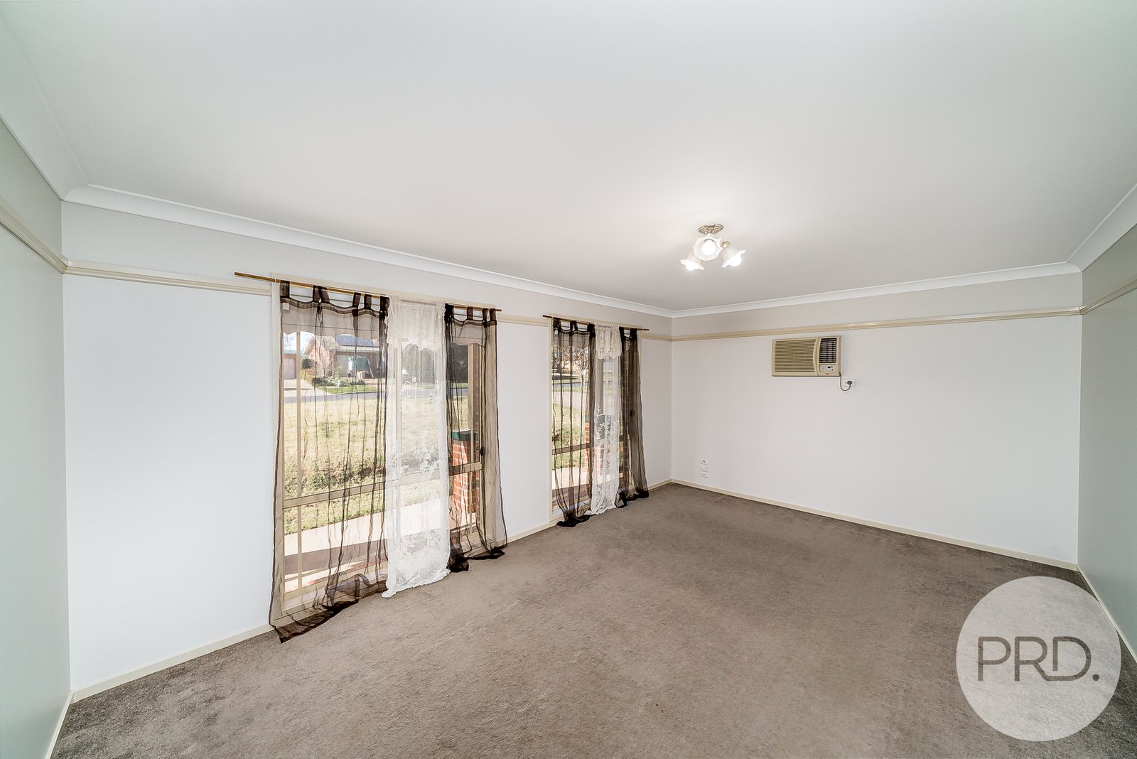 25 Swan Street ASHMONT 4