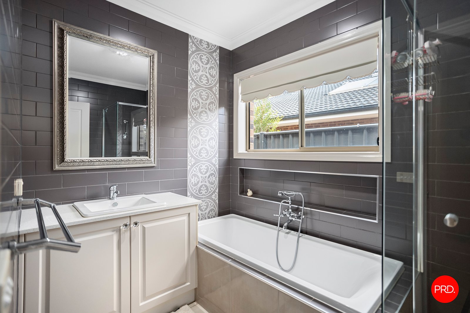 25 Swanson Boulevard STRATHFIELDSAYE 16