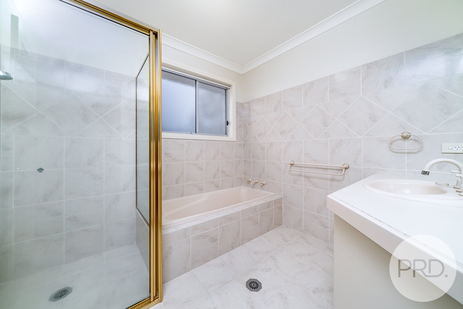 25 Tamar Drive TATTON 9