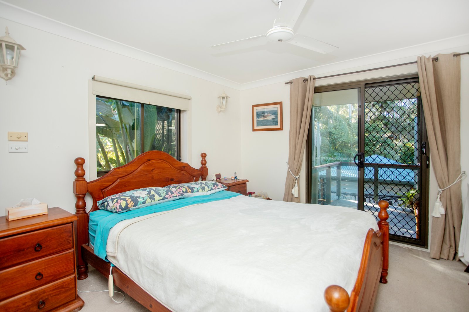 25 The Boulevarde  DUNBOGAN 16