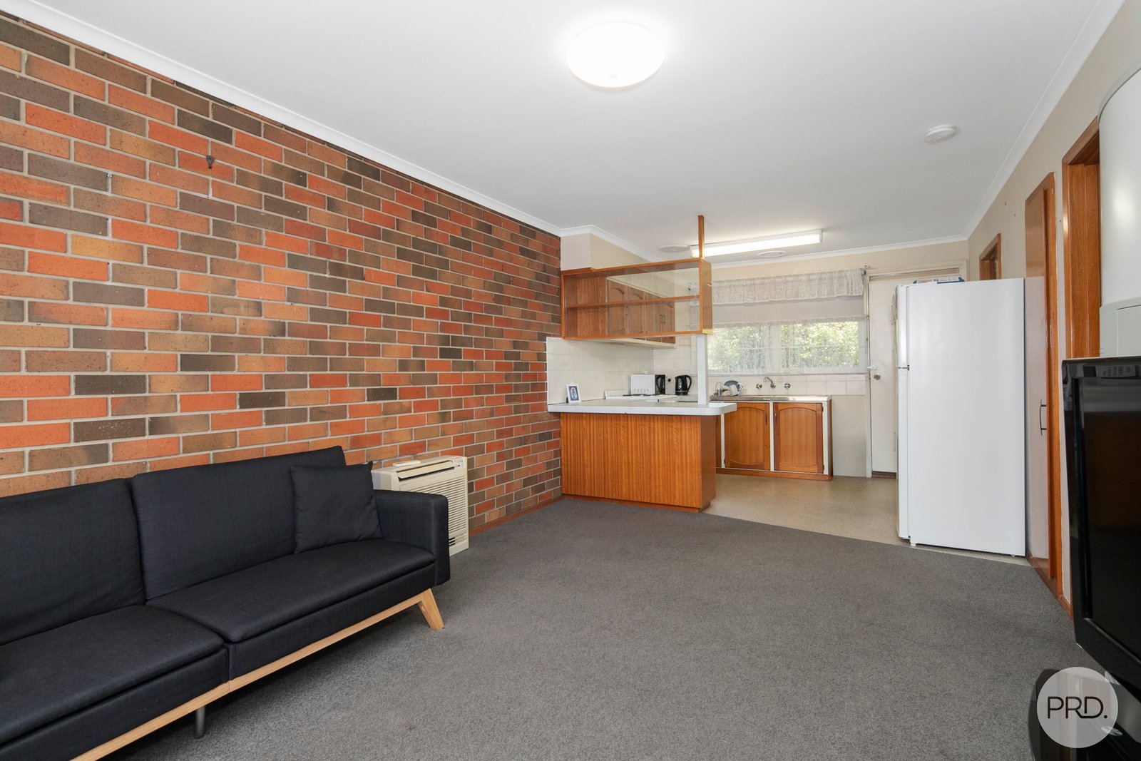 2/5 Theobald Street WENDOUREE 3