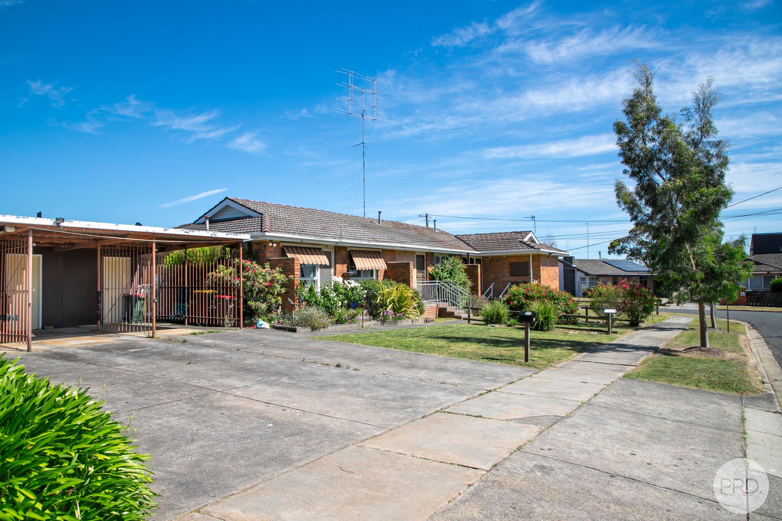 2/5 Theobald Street WENDOUREE 6